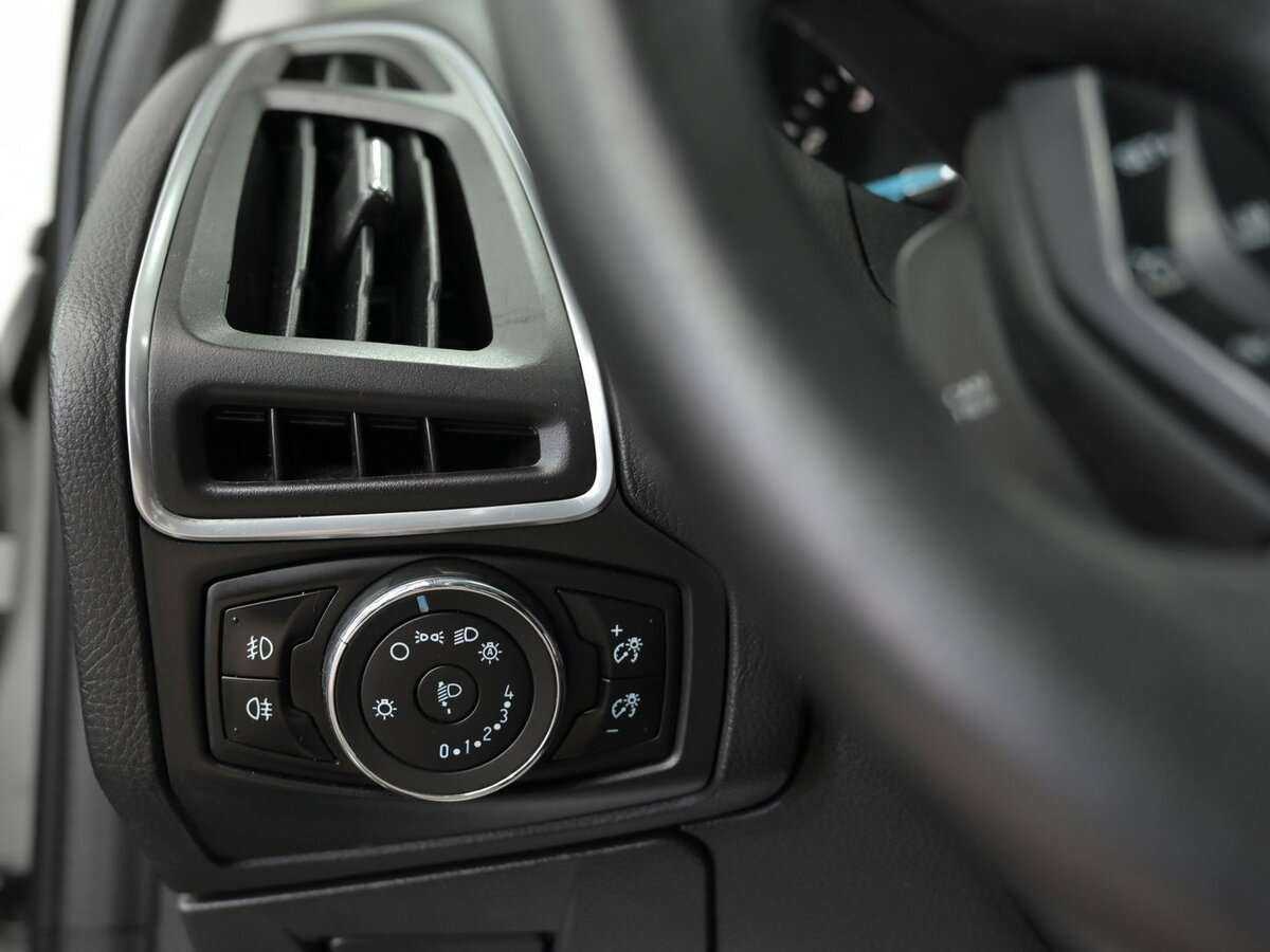 Ford Focus с пробегом — 2014 год. Фото: #8