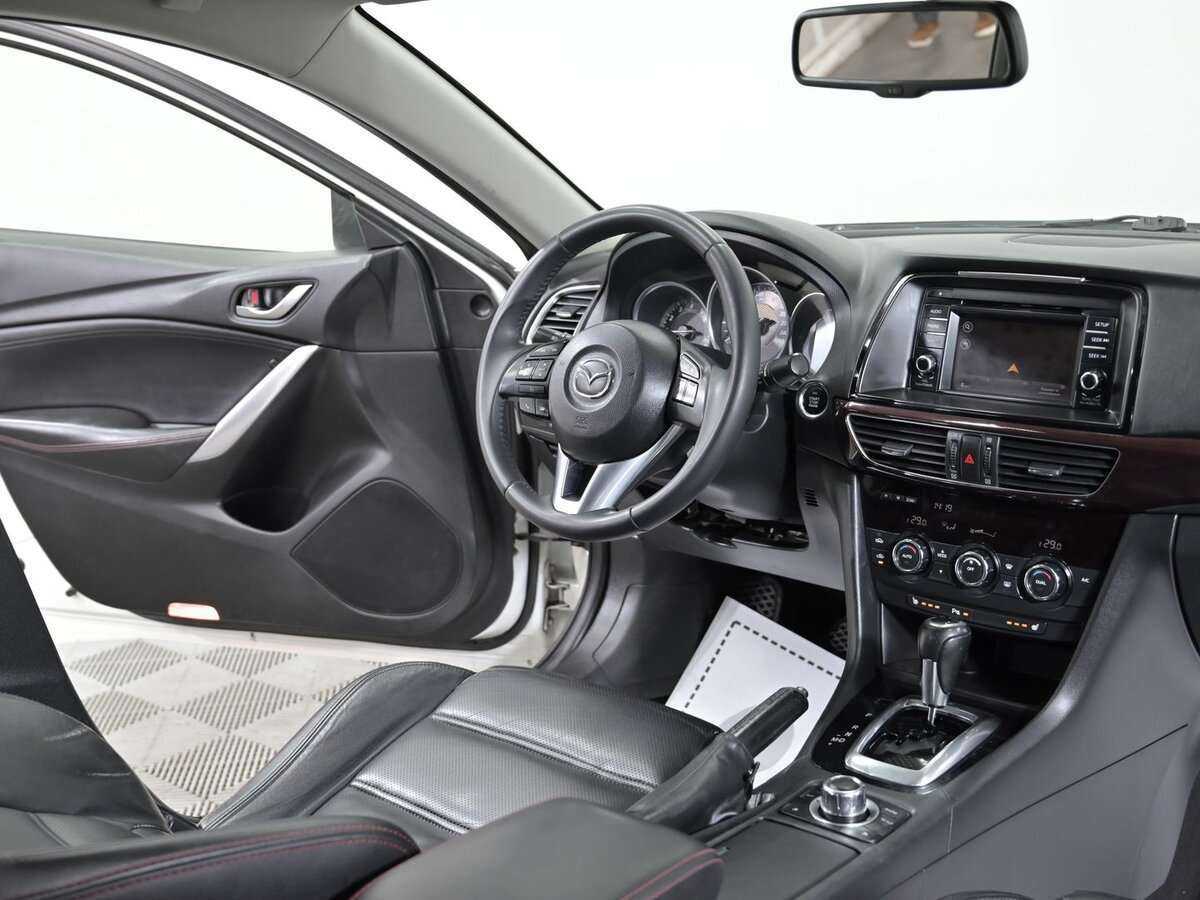 Mazda 6 с пробегом — 2014 год. Фото: #8