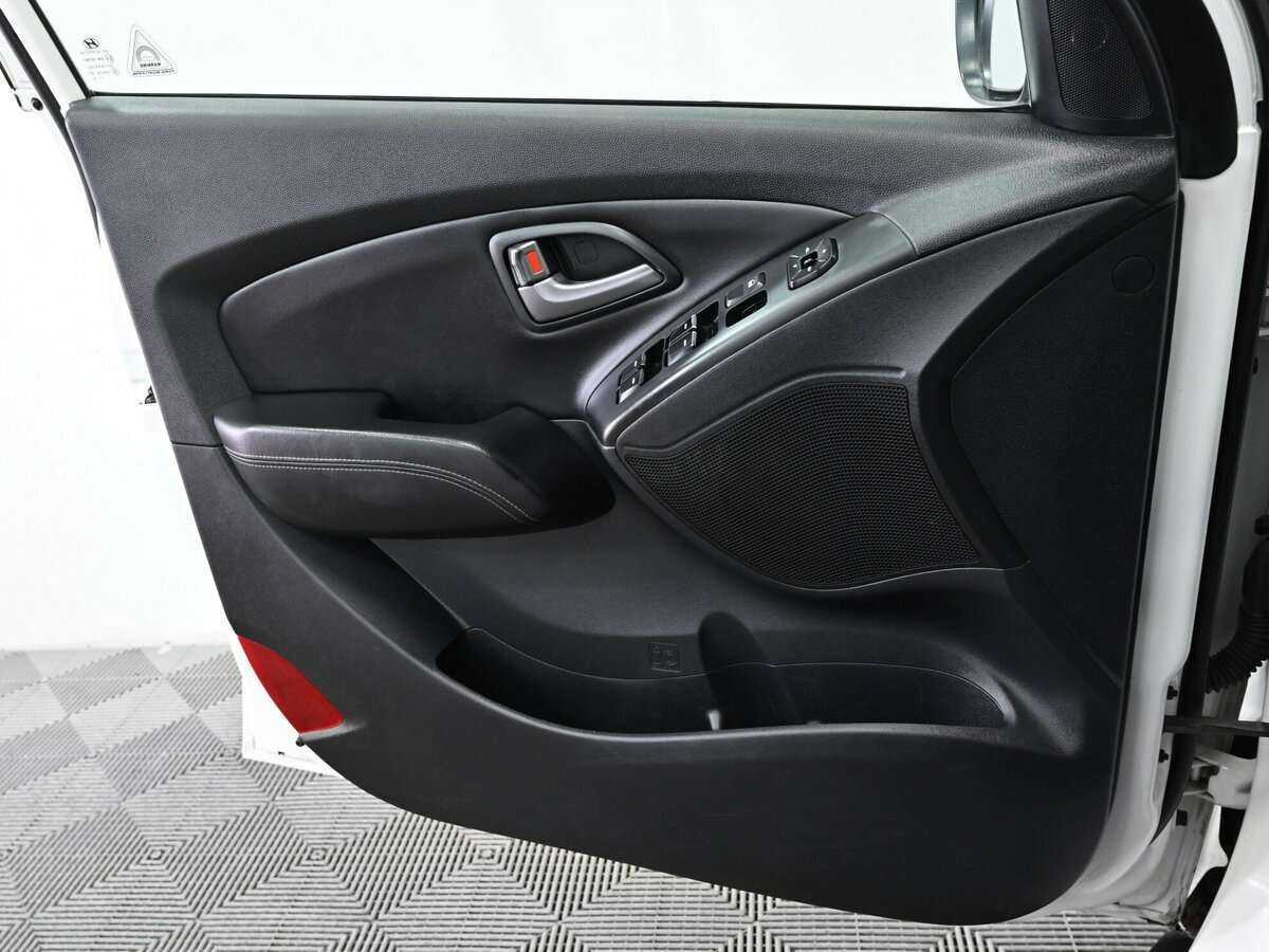Hyundai ix35 с пробегом — 2014 год. Фото: #7