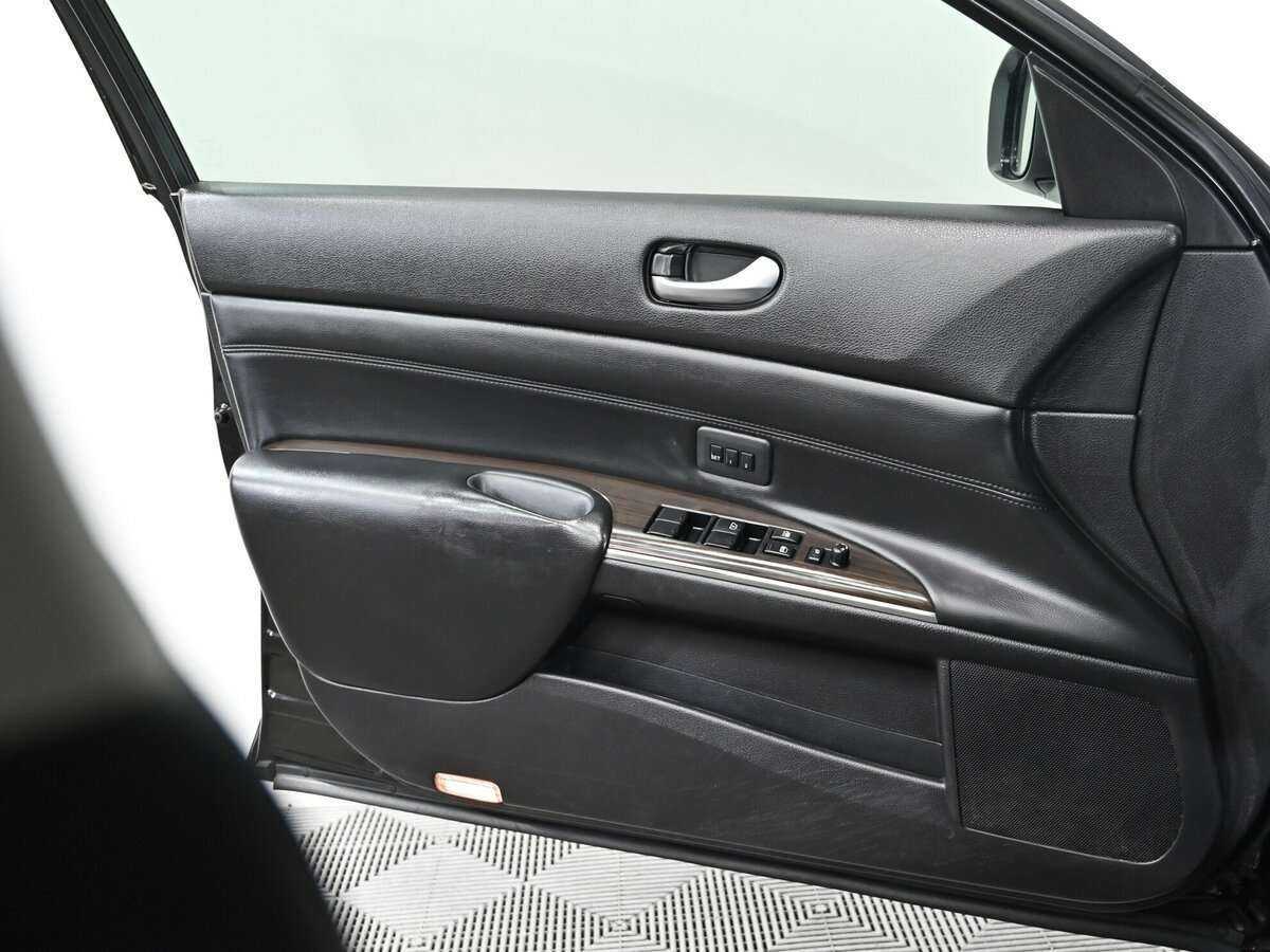 Nissan Teana с пробегом — 2013 год. Фото: #8