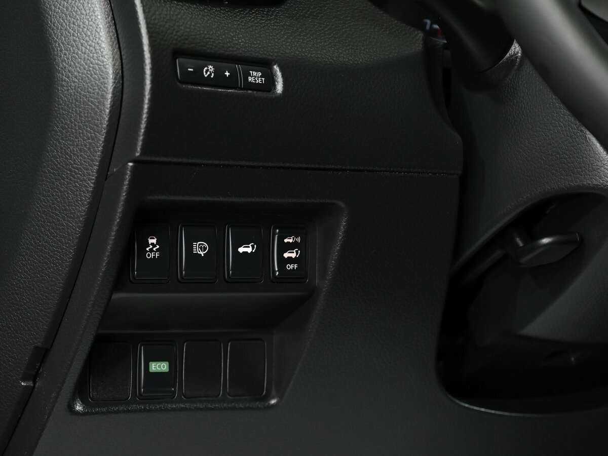 Nissan X-Trail с пробегом — 2015 год. Фото: #10