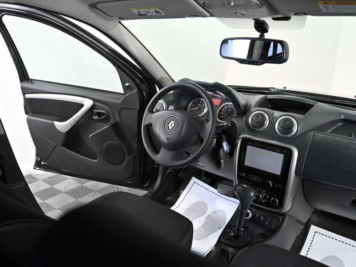 Renault Duster с пробегом — 2014 год. Фото: #4