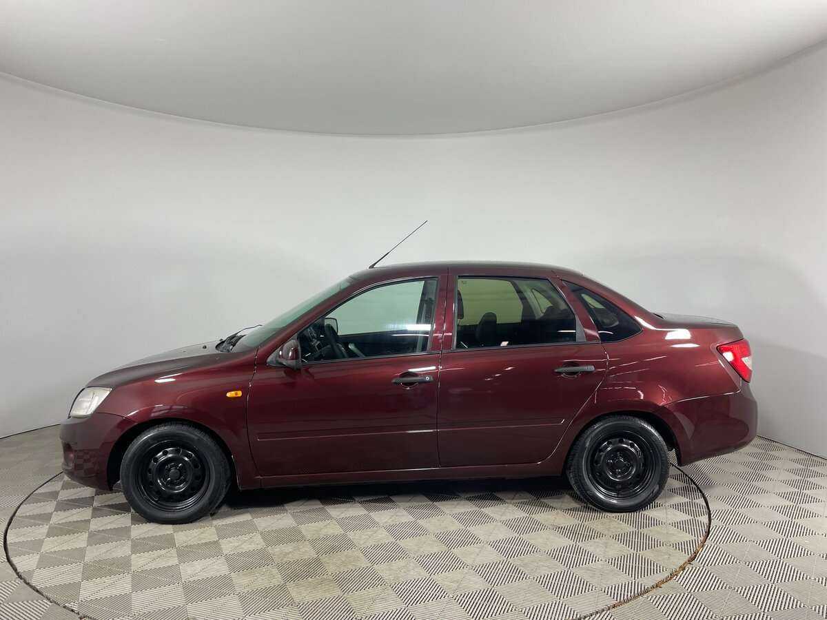 Lada (ВАЗ) Granta с пробегом — 2012 год. Фото: #7