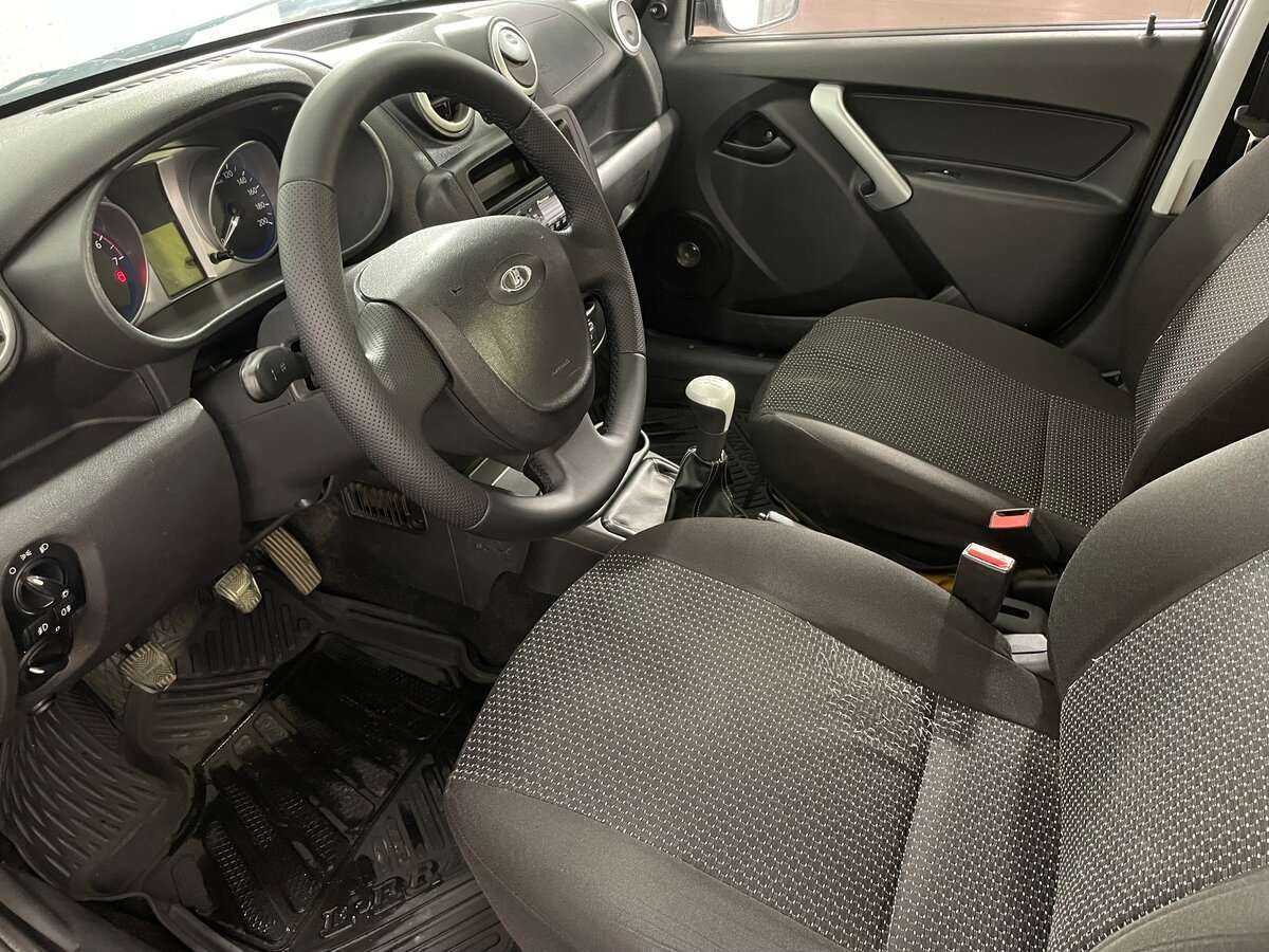 Lada (ВАЗ) Granta с пробегом — 2012 год. Фото: #8