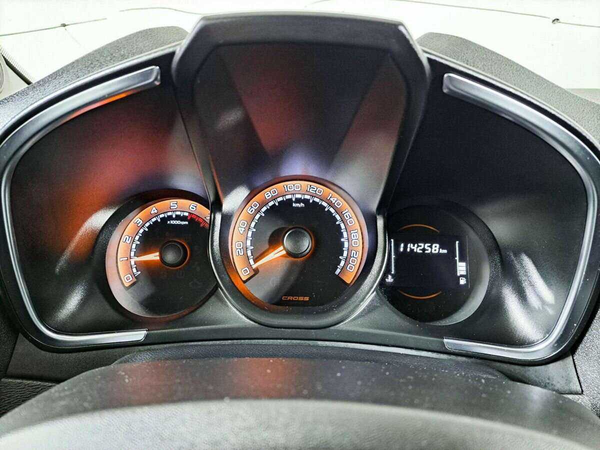 Lada (ВАЗ) XRAY с пробегом — 2019 год. Фото: #10