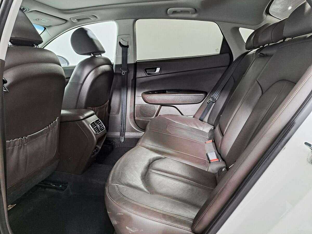Kia Optima с пробегом — 2019 год. Фото: #9