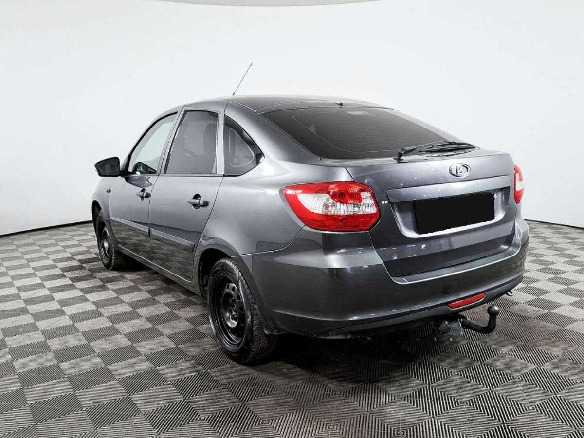 Lada (ВАЗ) Granta с пробегом — 2017 год. Фото: #6