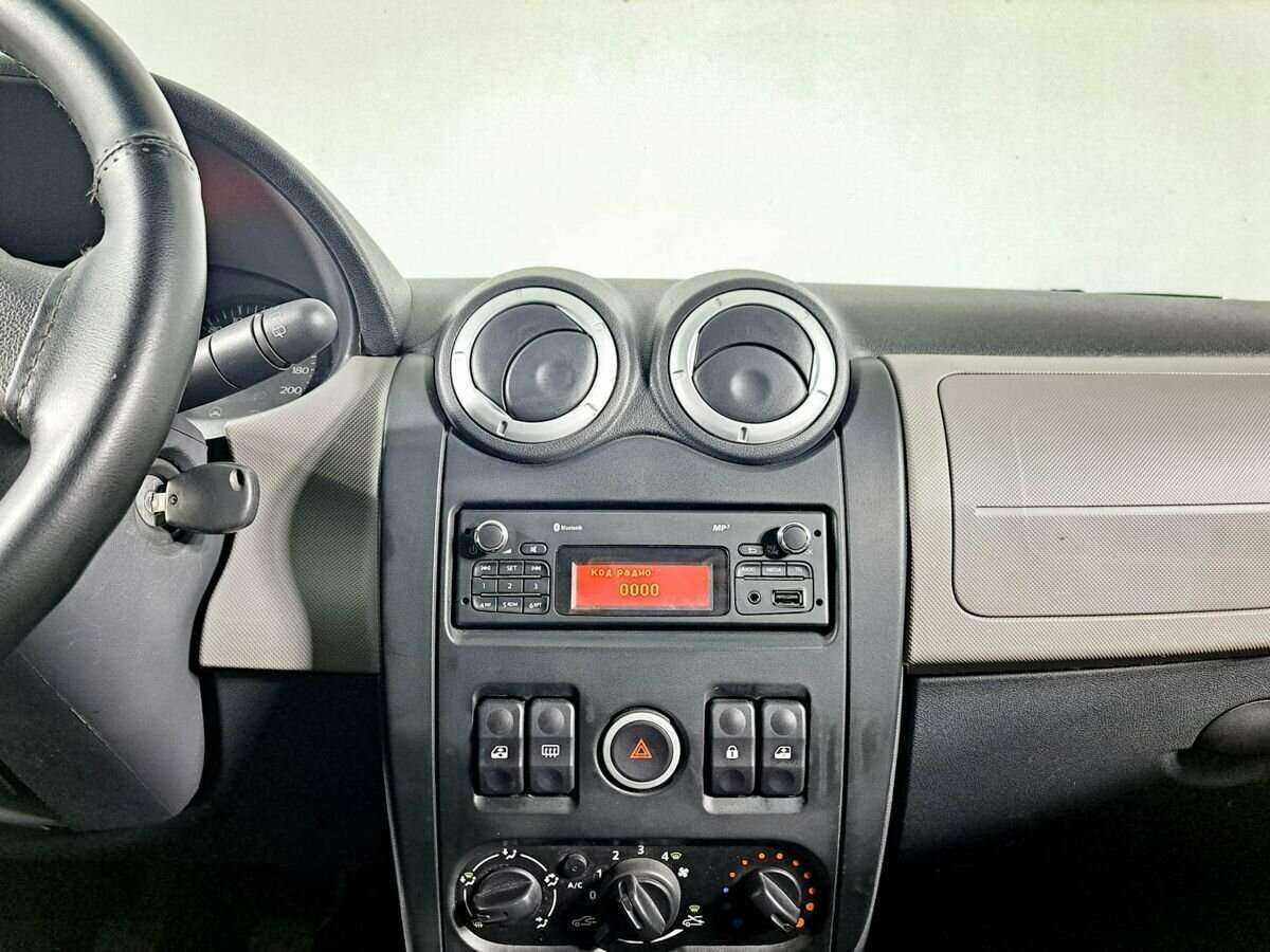 Lada (ВАЗ) Largus с пробегом — 2019 год. Фото: #12