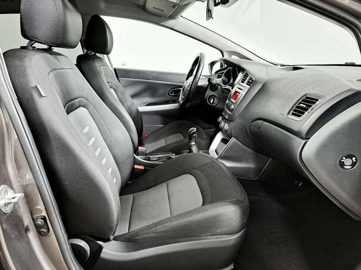 Kia Ceed с пробегом — 2015 год. Фото: #8