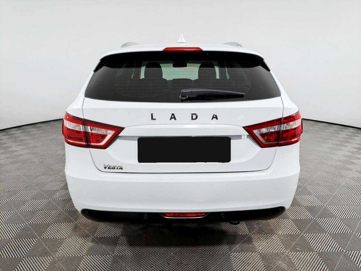 Lada (ВАЗ) Vesta с пробегом — 2018 год. Фото: #5