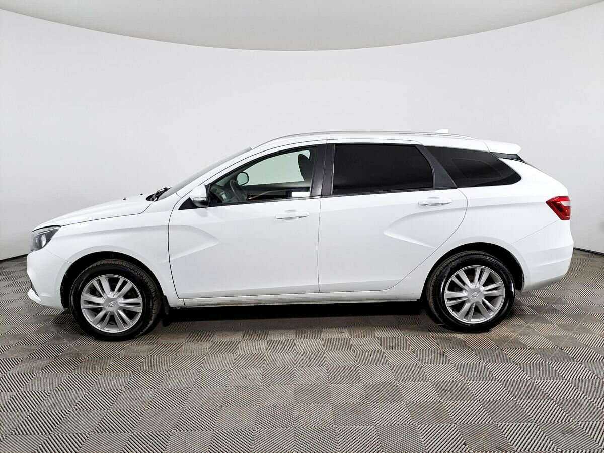 Lada (ВАЗ) Vesta с пробегом — 2018 год. Фото: #7