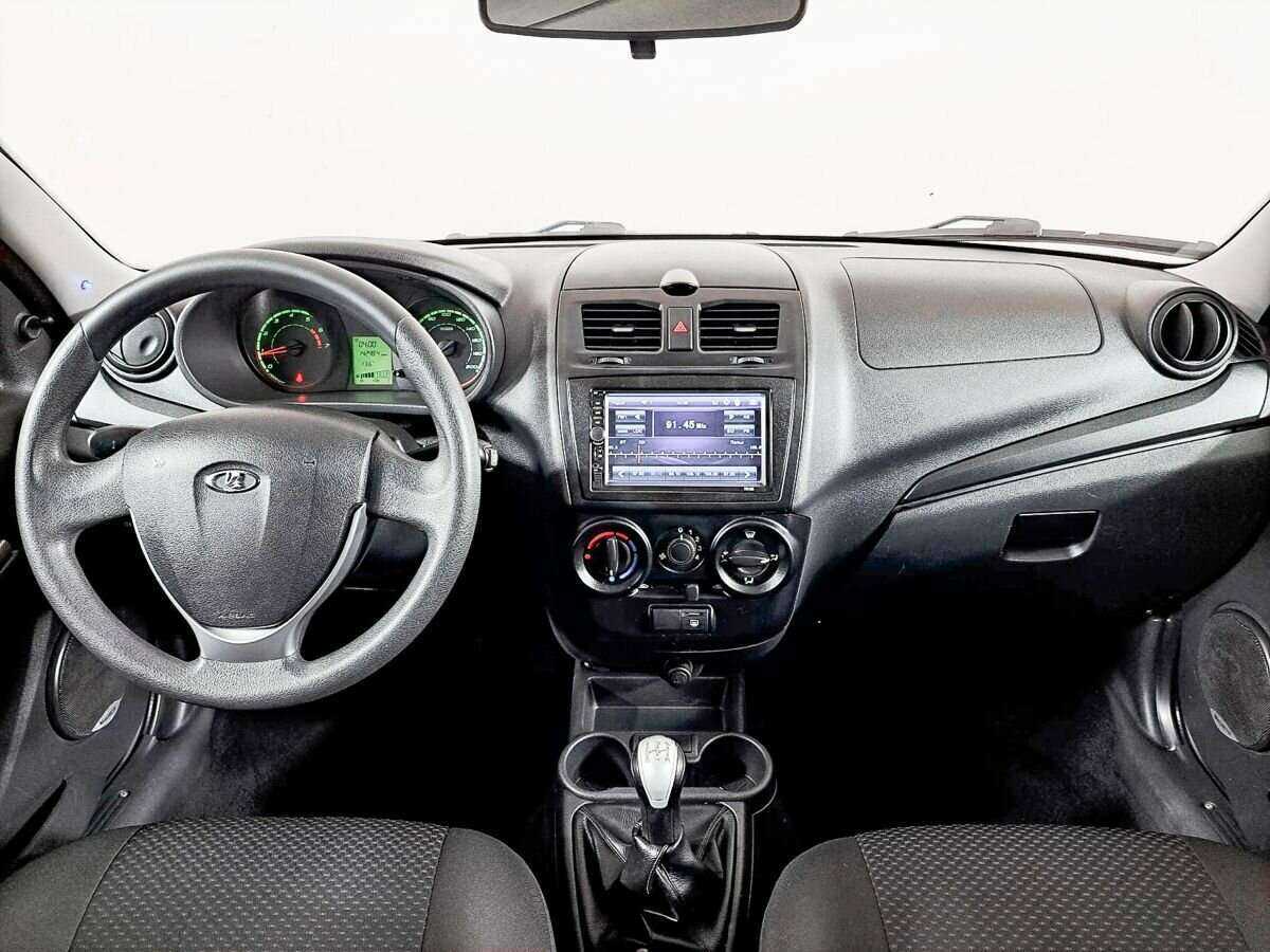 Lada (ВАЗ) Kalina с пробегом — 2014 год. Фото: #9