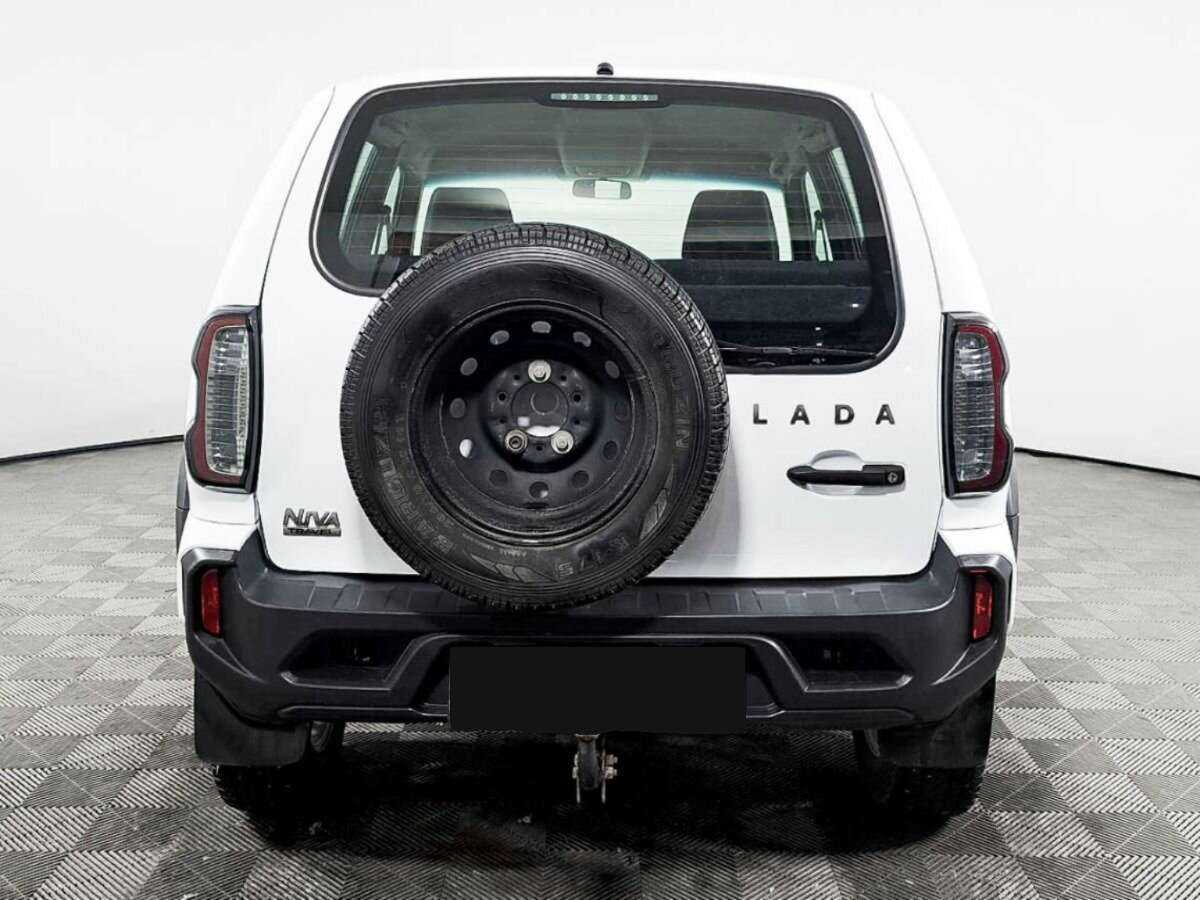 Lada (ВАЗ) Niva с пробегом — 2021 год. Фото: #5