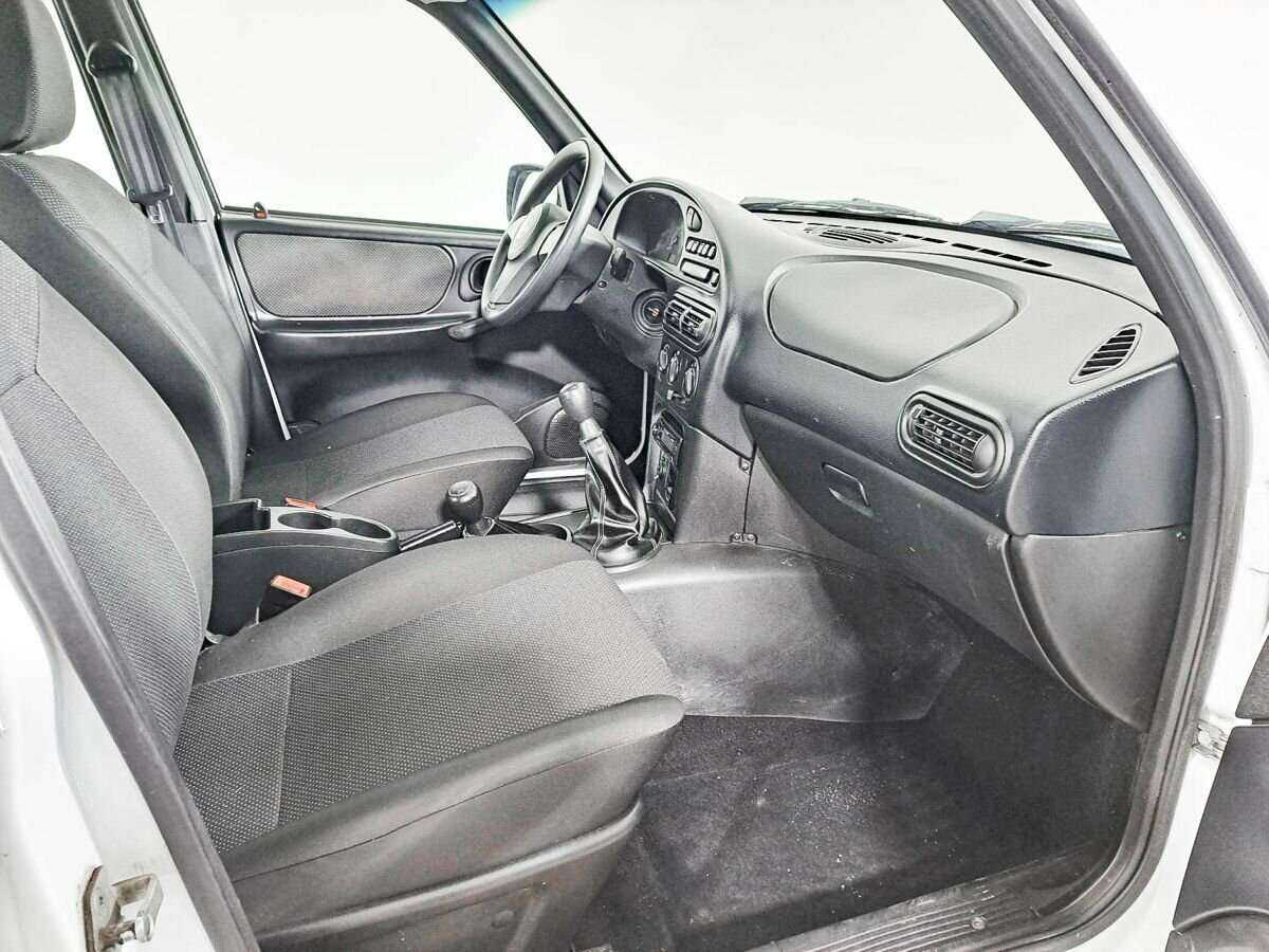 Lada (ВАЗ) Niva с пробегом — 2021 год. Фото: #8