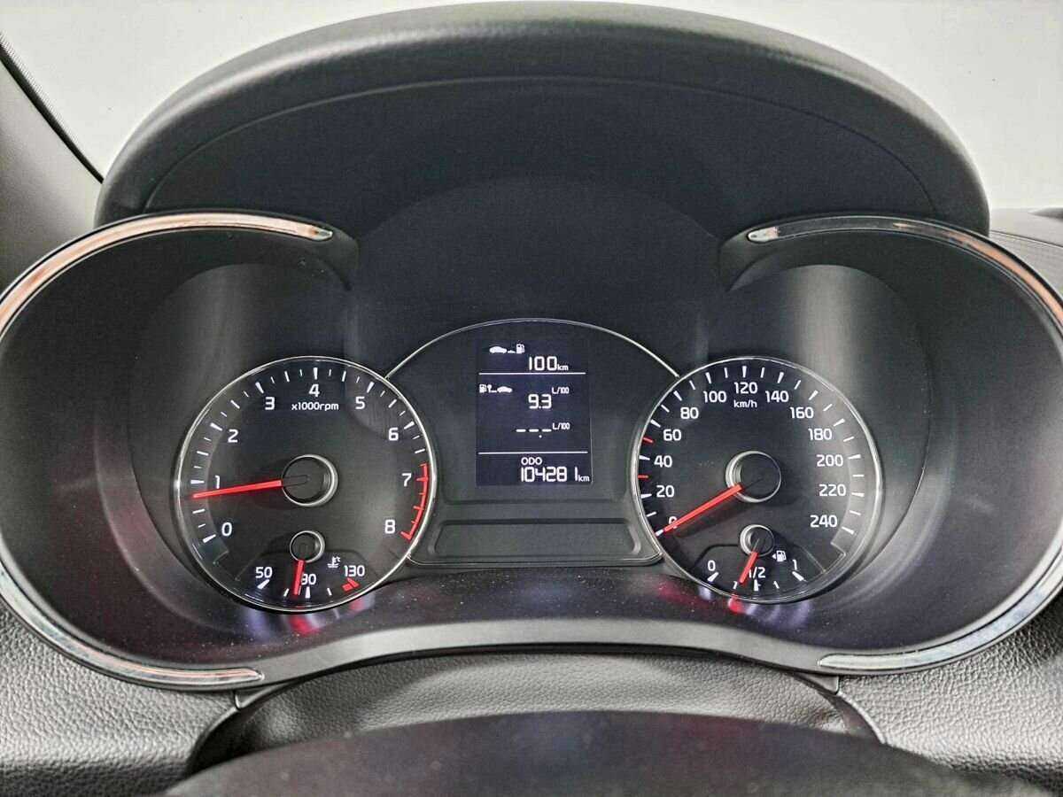 Kia Cerato с пробегом — 2014 год. Фото: #10