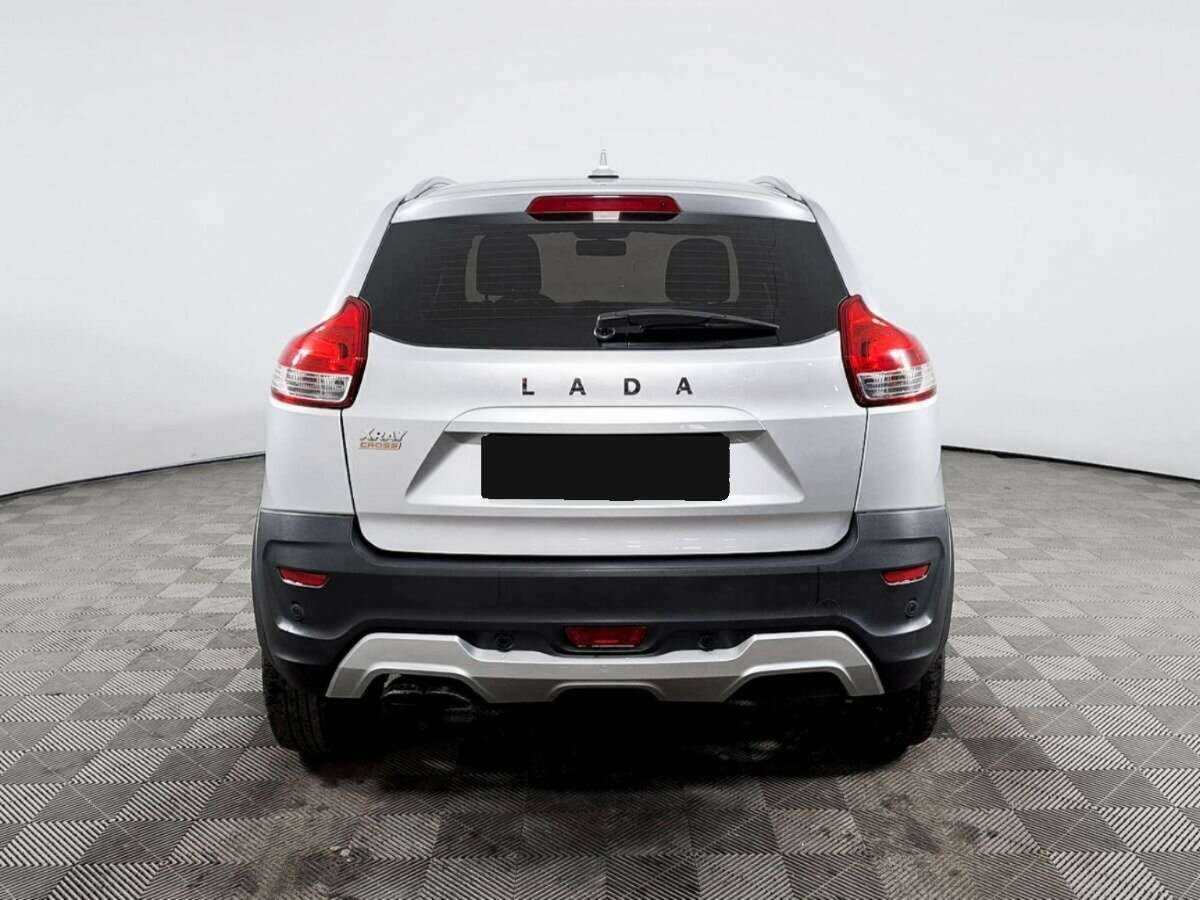 Lada (ВАЗ) XRAY с пробегом — 2018 год. Фото: #4