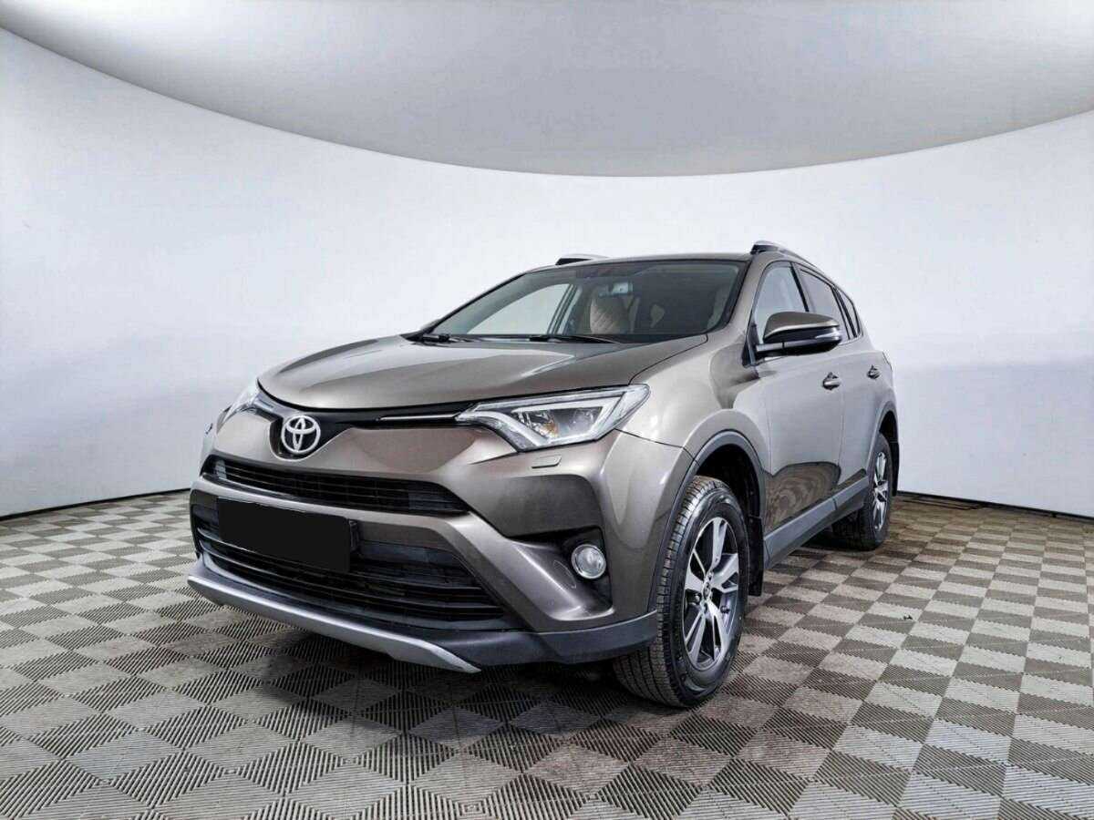 Toyota RAV4 с пробегом — 2019 год. Фото: #17