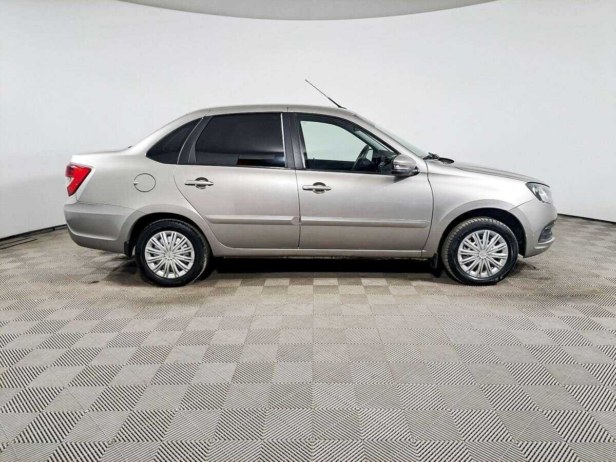 Lada (ВАЗ) Granta с пробегом — 2019 год. Фото: #3