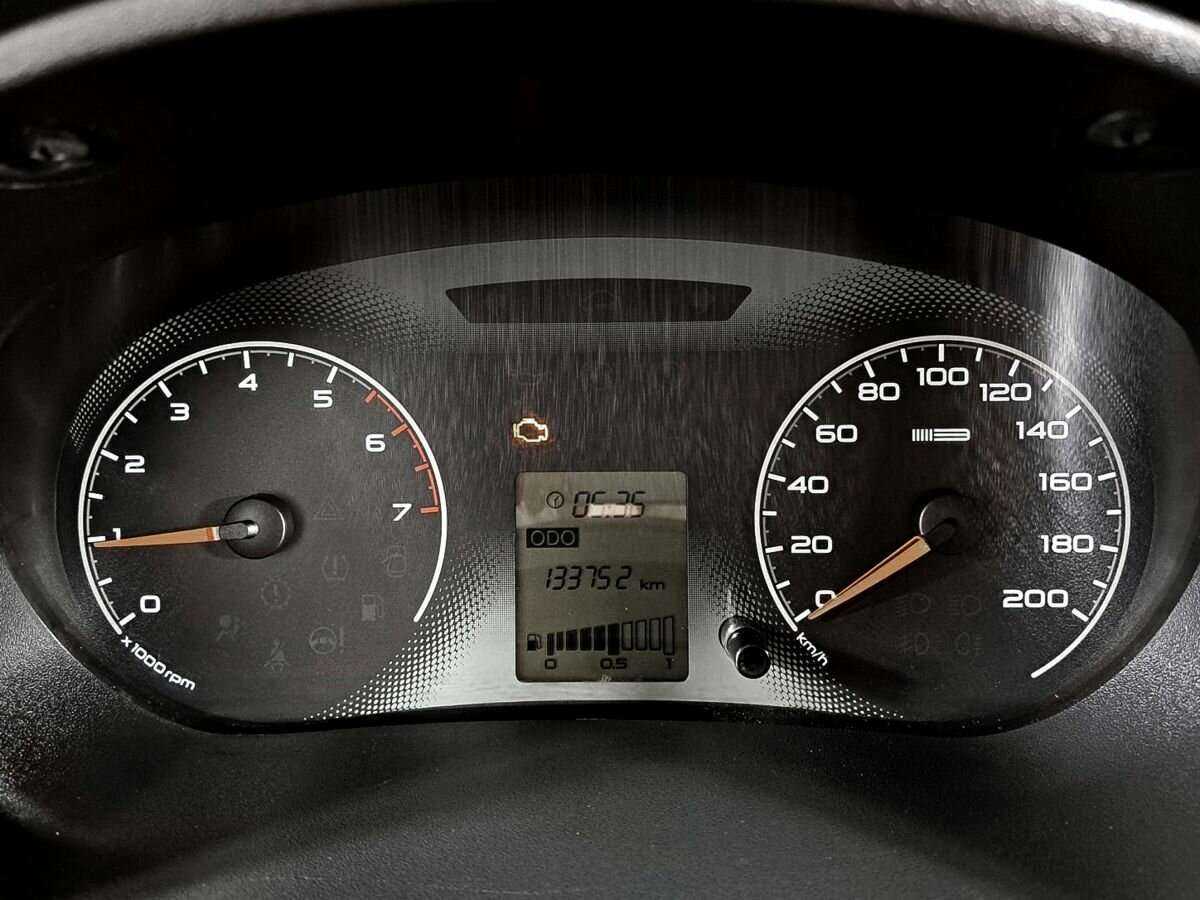 Lada (ВАЗ) Granta с пробегом — 2017 год. Фото: #10