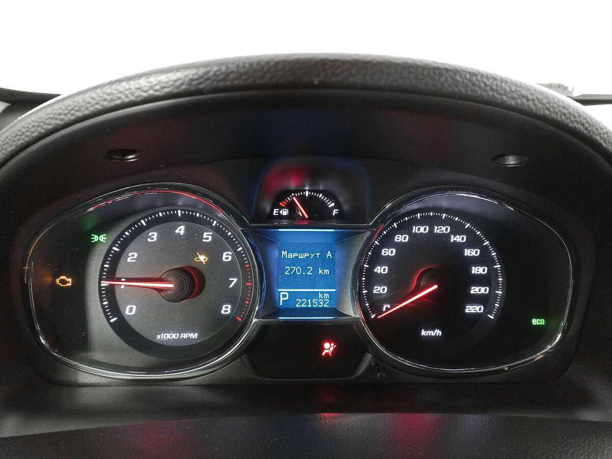 Chevrolet Captiva с пробегом — 2015 год. Фото: #10