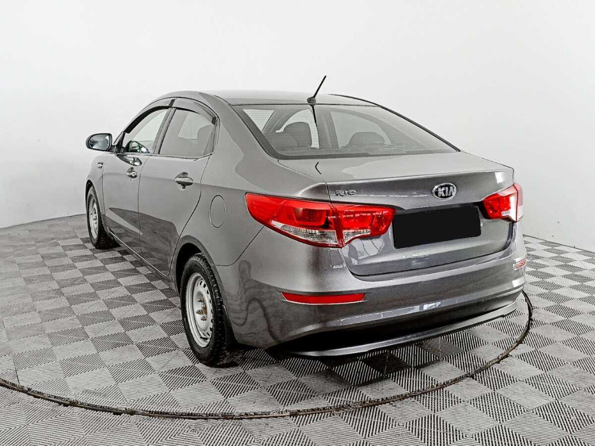 Kia Rio с пробегом — 2016 год. Фото: #5