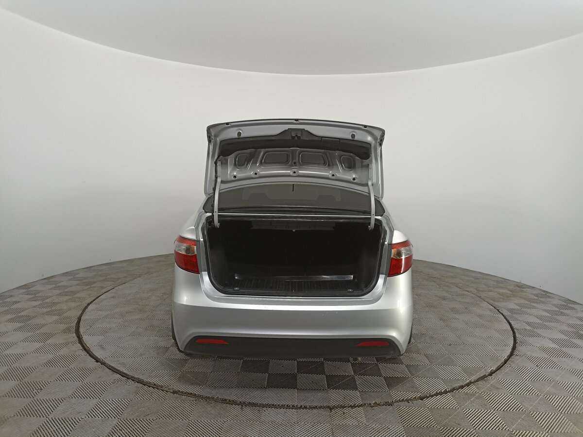 Kia Rio с пробегом — 2014 год. Фото: #9