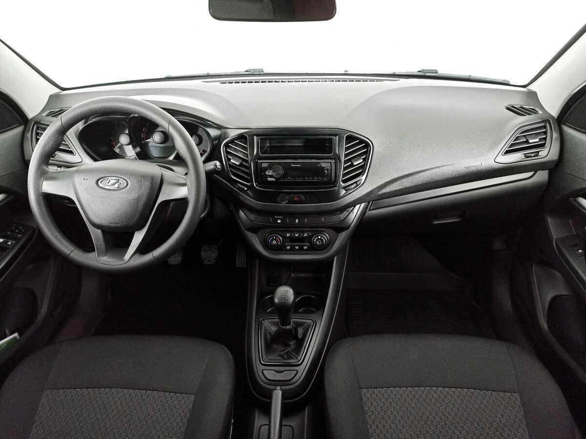 Lada (ВАЗ) Vesta с пробегом — 2021 год. Фото: #11