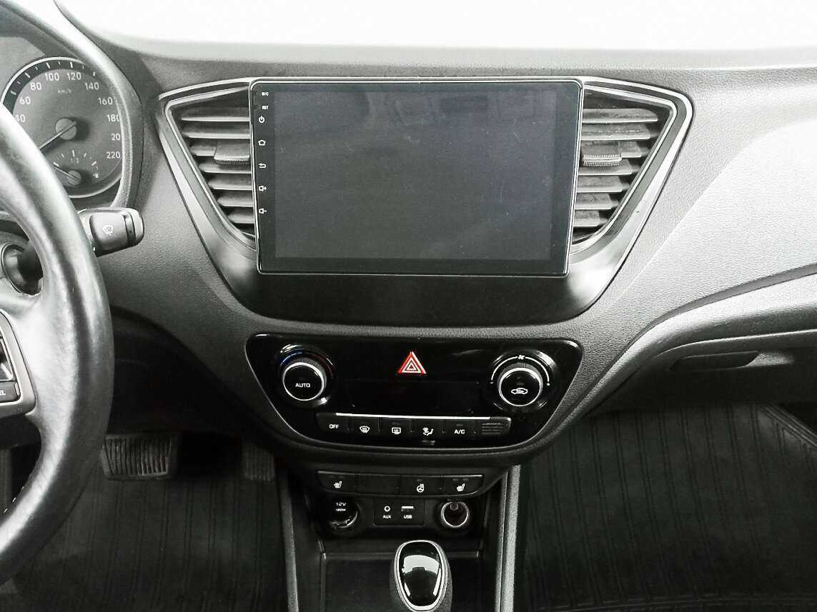 Hyundai Solaris с пробегом — 2017 год. Фото: #12