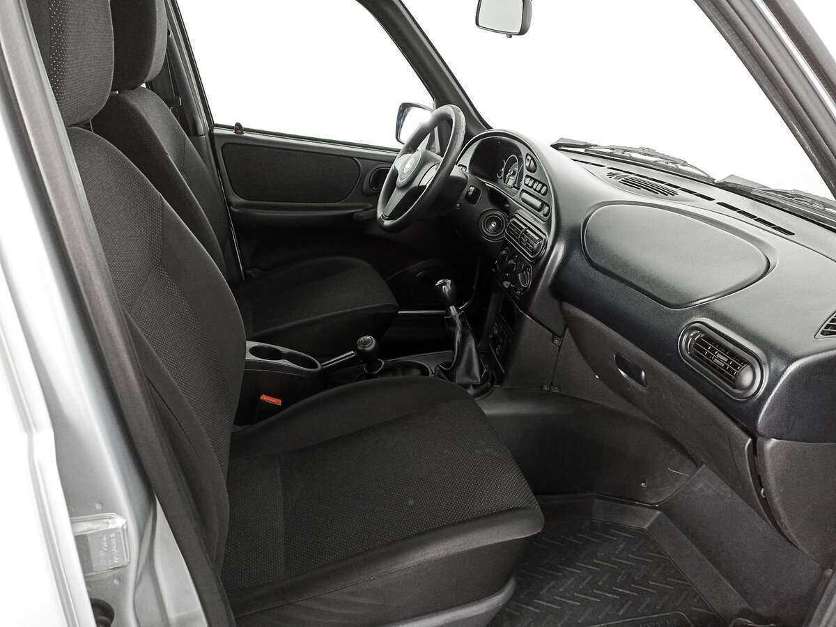 Chevrolet Niva с пробегом — 2017 год. Фото: #8