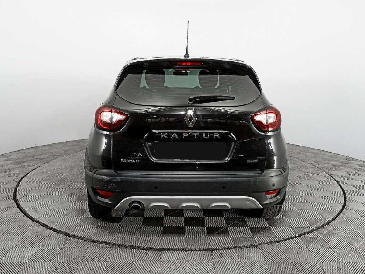 Renault Kaptur с пробегом — 2016 год. Фото: #4