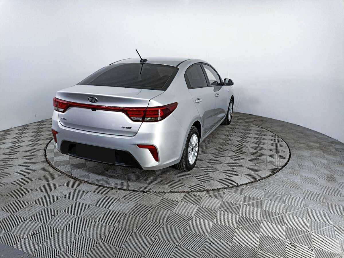 Kia Rio с пробегом — 2018 год. Фото: #4