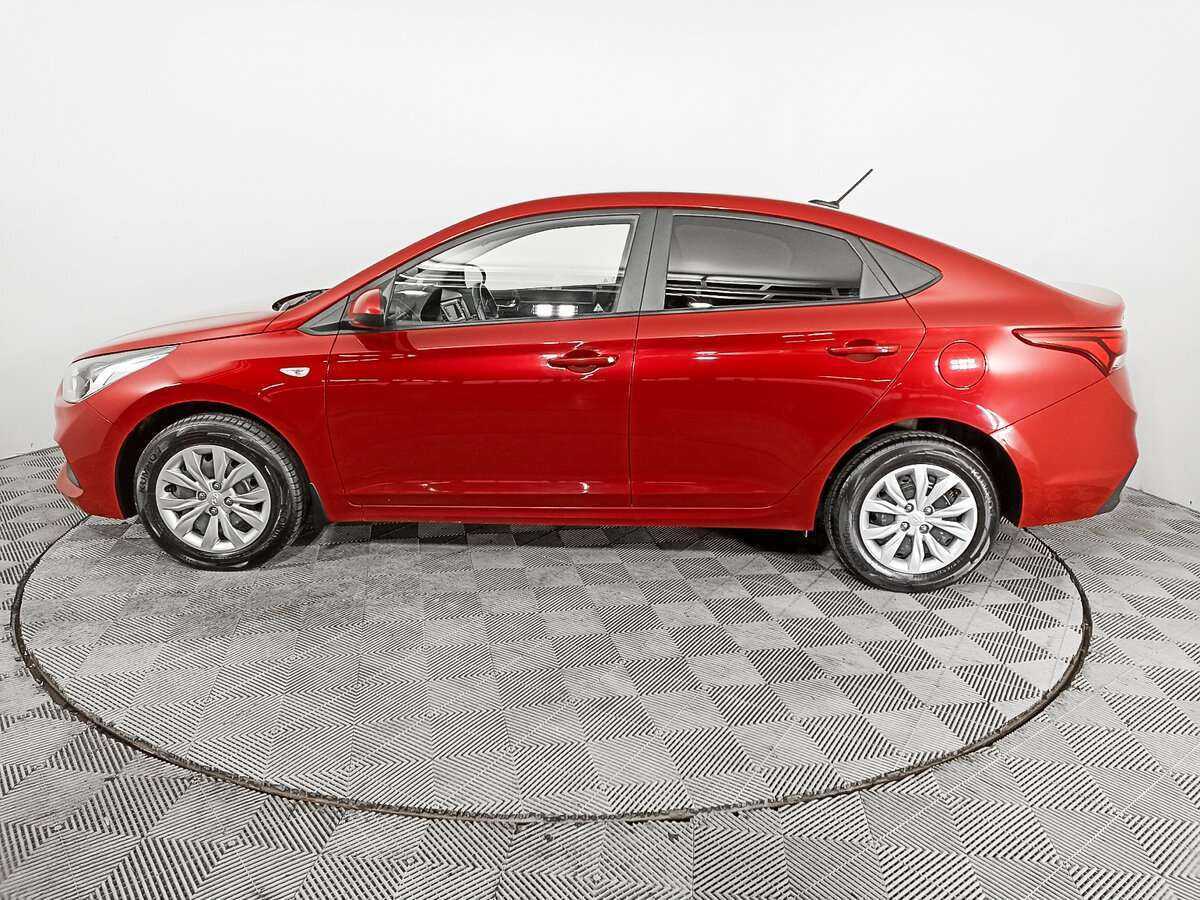 Hyundai Solaris с пробегом — 2019 год. Фото: #7