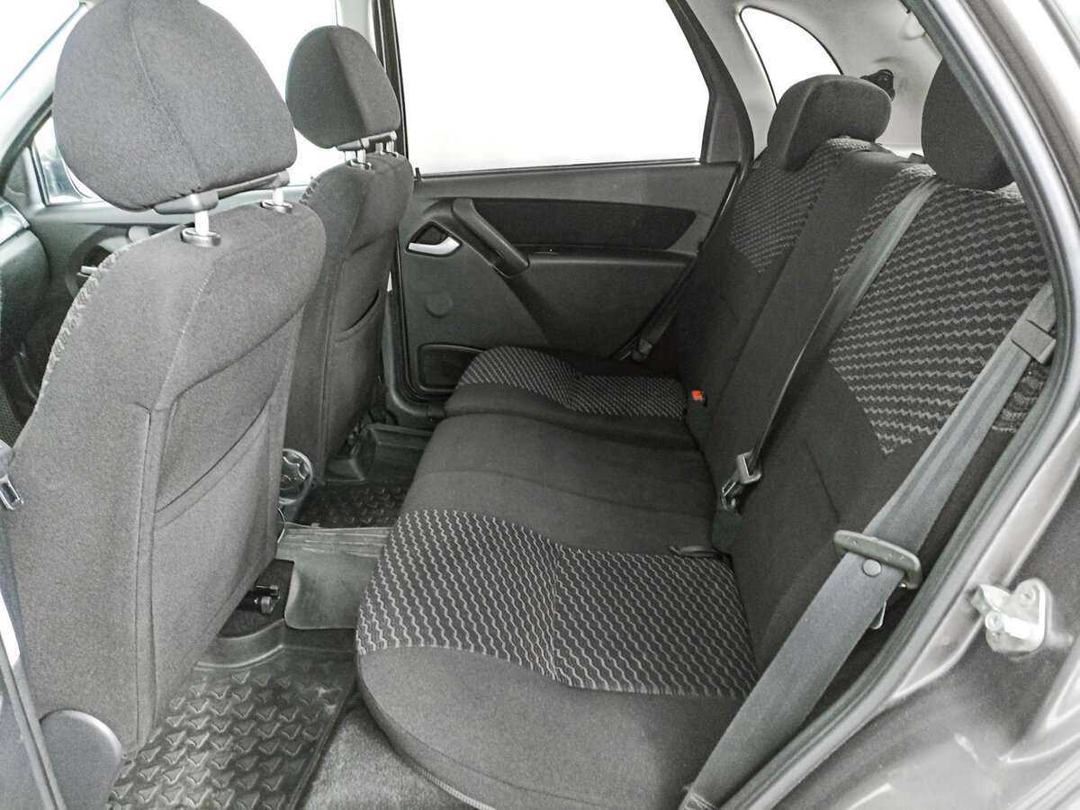 Lada (ВАЗ) Kalina с пробегом — 2014 год. Фото: #9