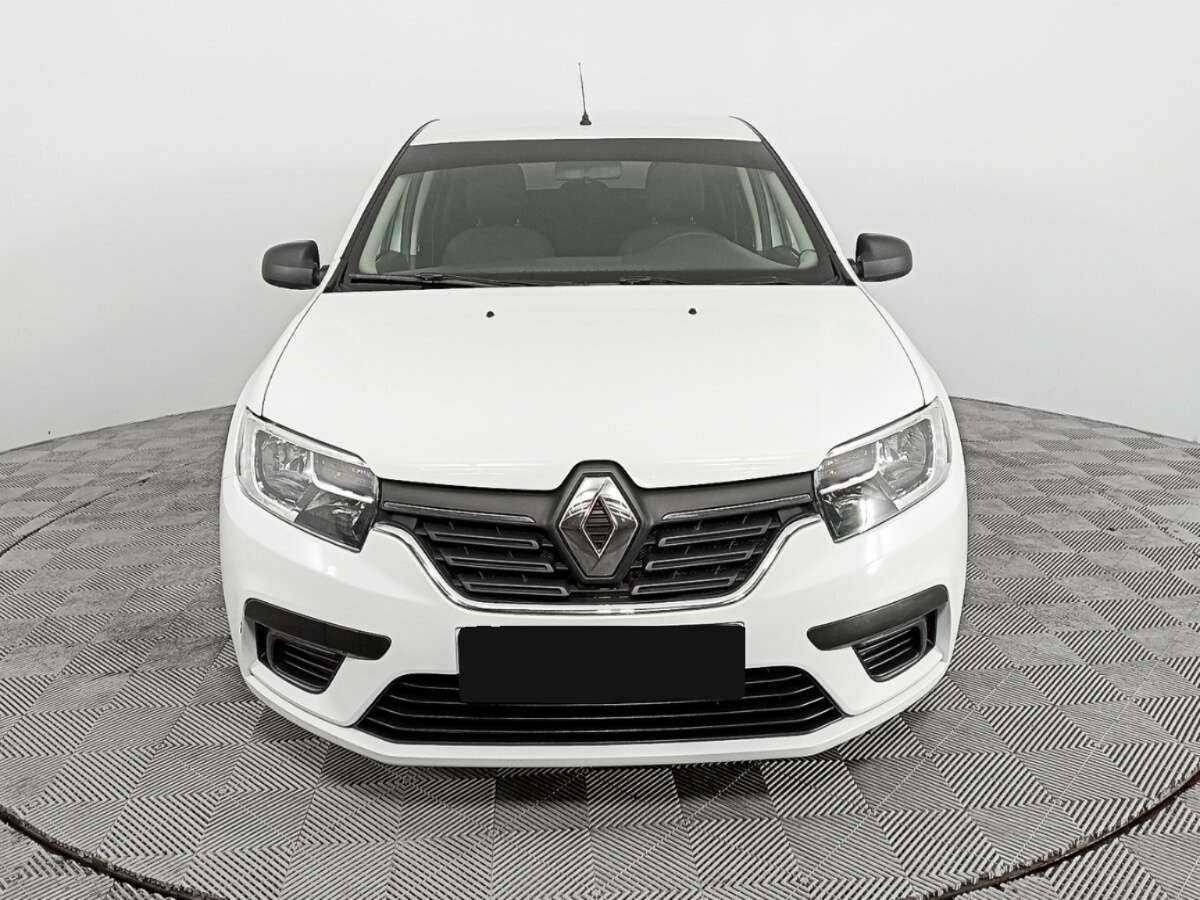Renault Logan с пробегом — 2018 год. Фото: #1