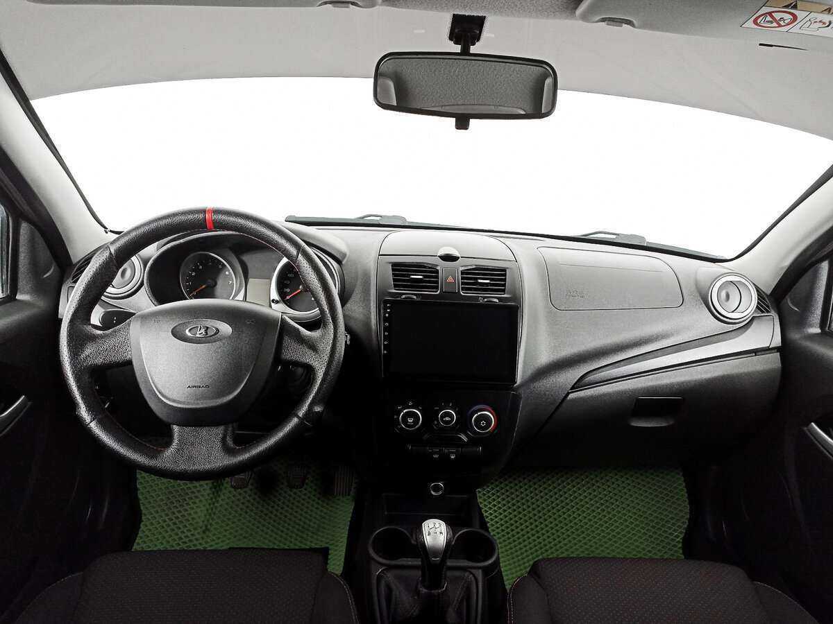 Lada (ВАЗ) Granta с пробегом — 2017 год. Фото: #9