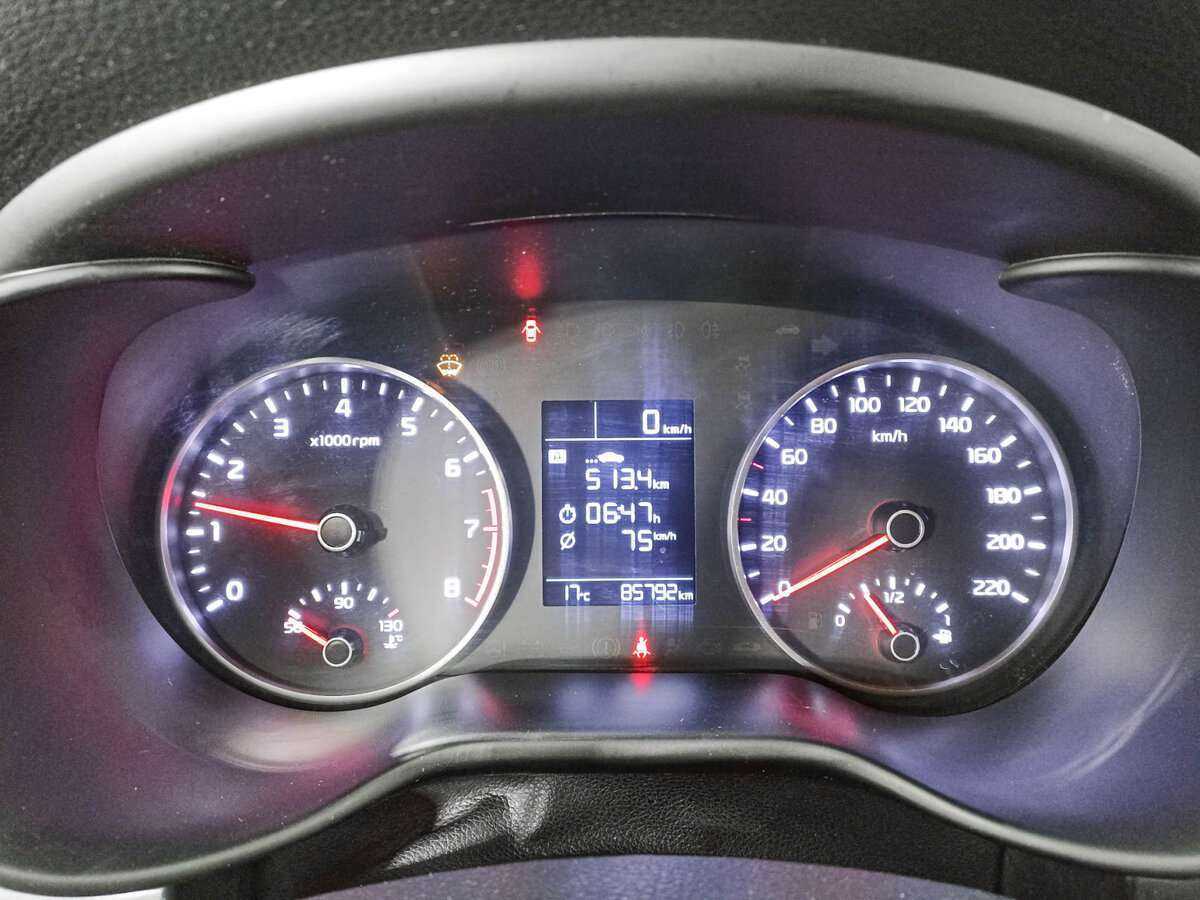 Kia Rio с пробегом — 2018 год. Фото: #10