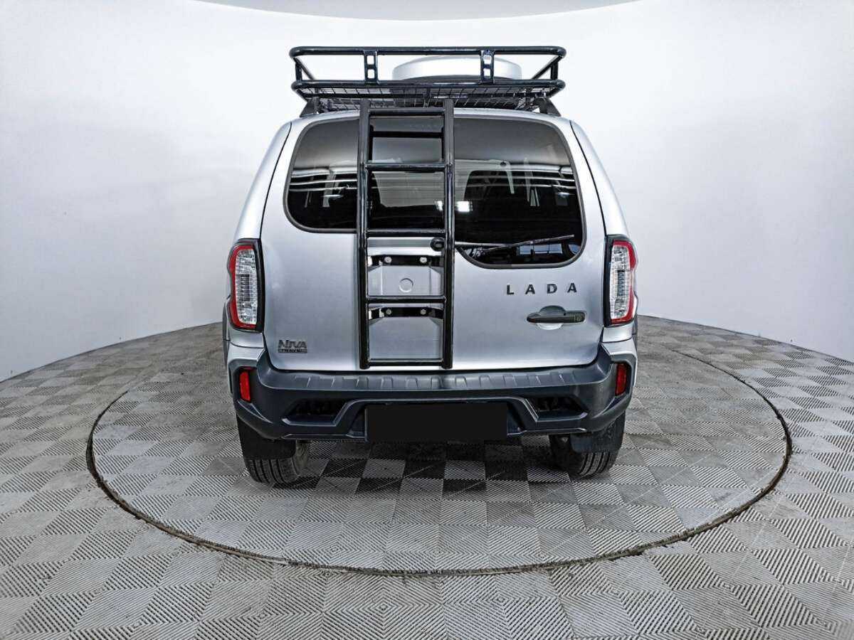 Lada (ВАЗ) Niva с пробегом — 2022 год. Фото: #5