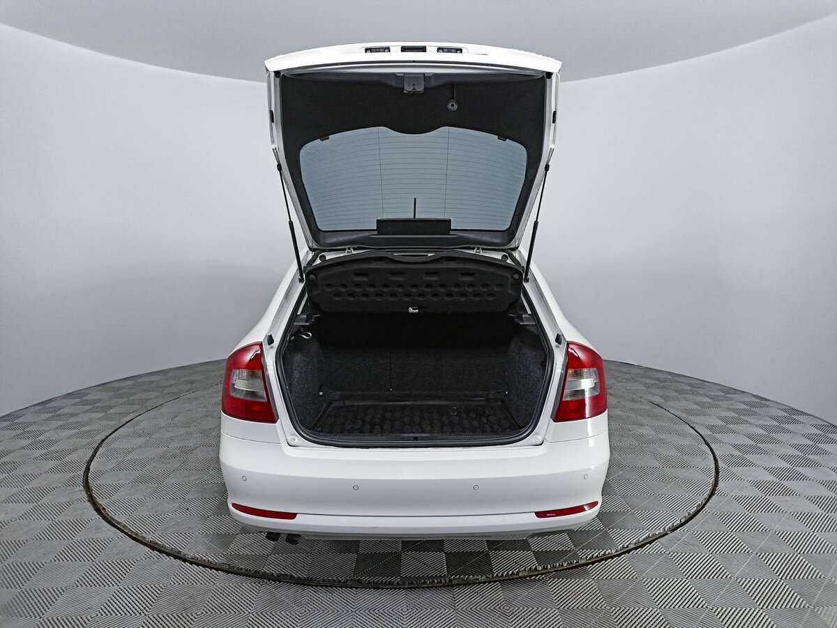 Skoda Octavia с пробегом — 2012 год. Фото: #9