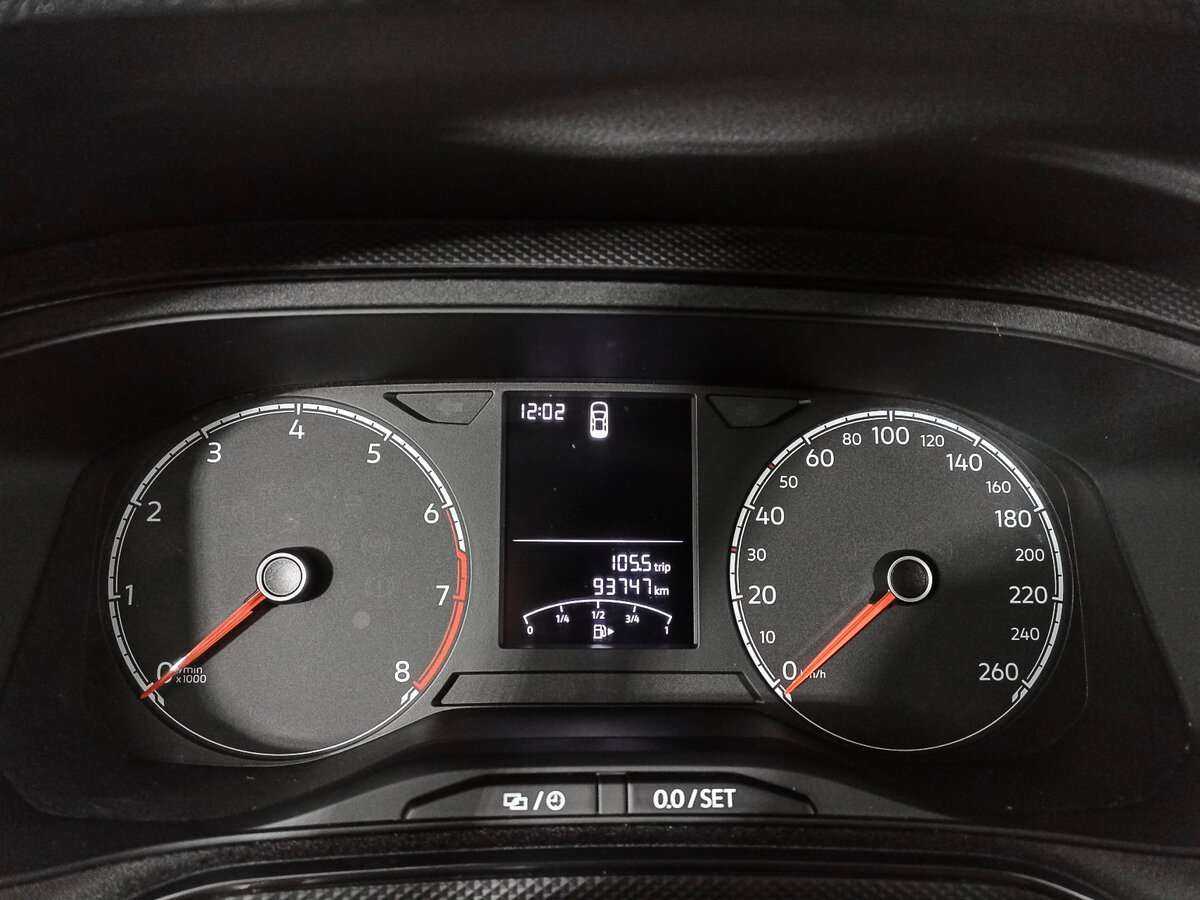 Volkswagen Polo с пробегом — 2020 год. Фото: #12