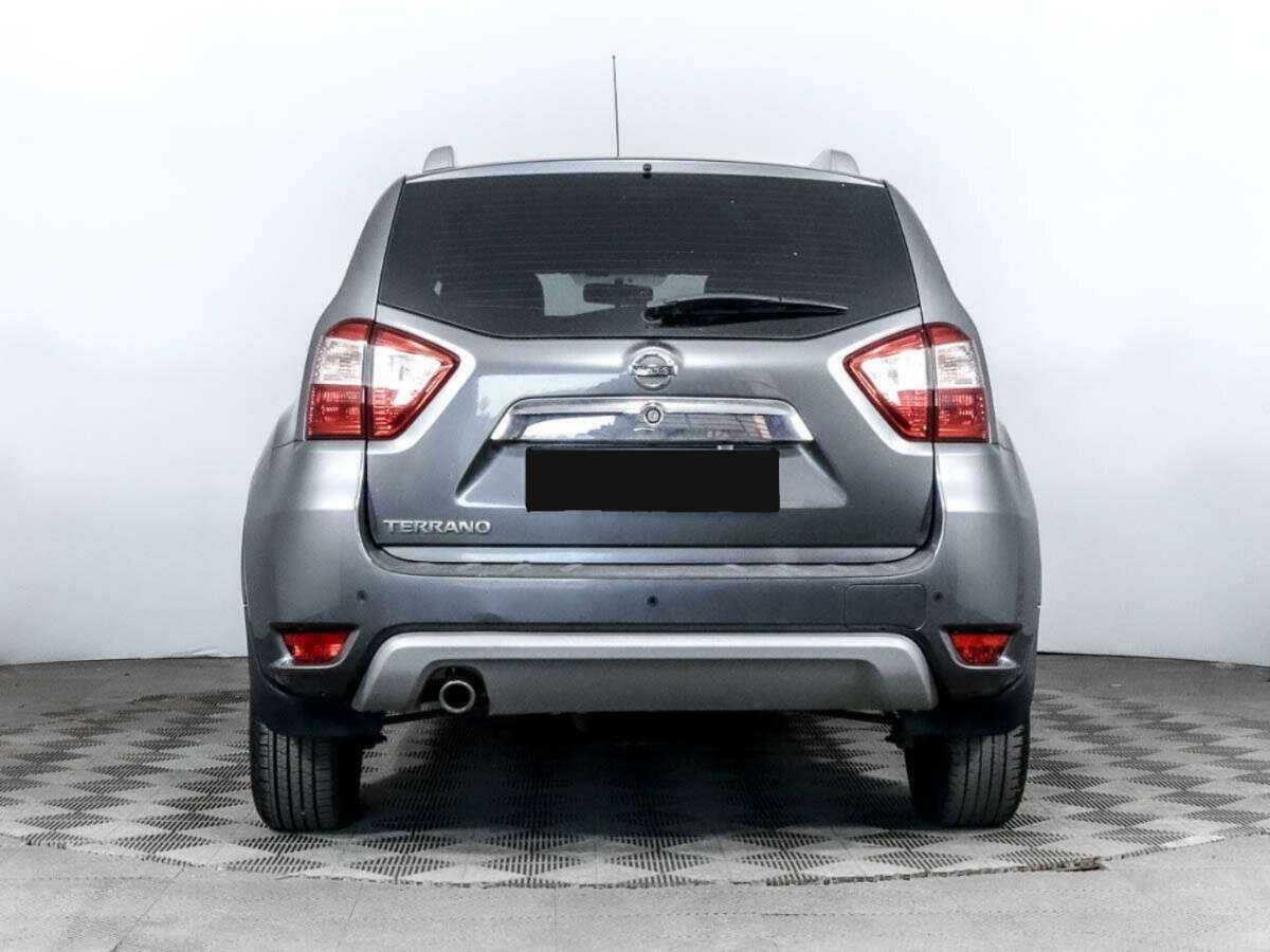 Nissan Terrano с пробегом — 2016 год. Фото: #4