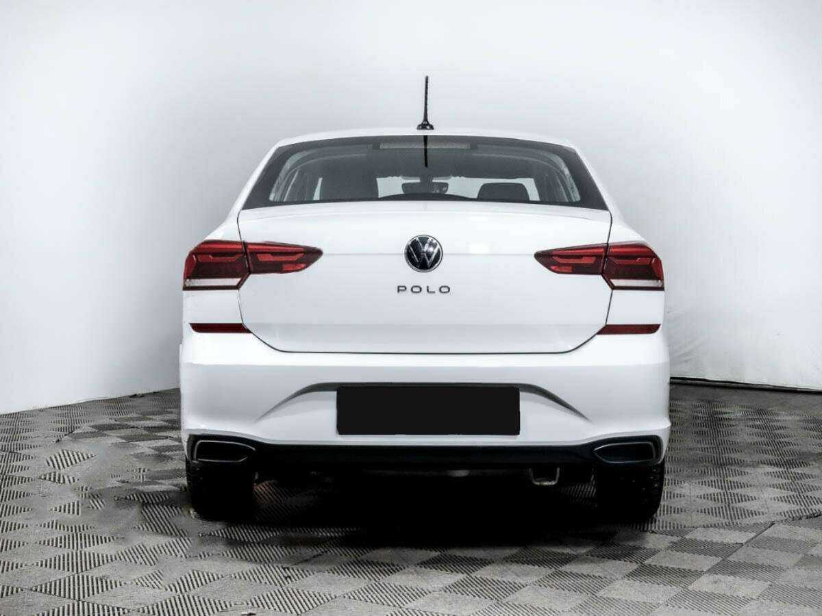 Volkswagen Polo с пробегом — 2022 год. Фото: #4