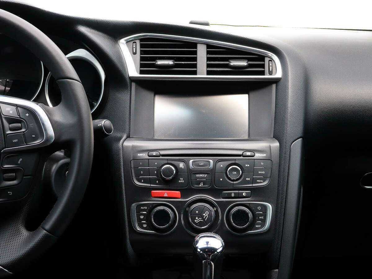 Citroen DS4 с пробегом — 2013 год. Фото: #11