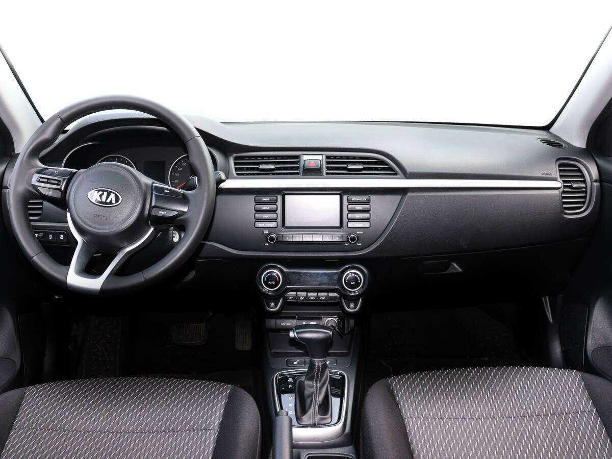 Kia Rio с пробегом — 2018 год. Фото: #10