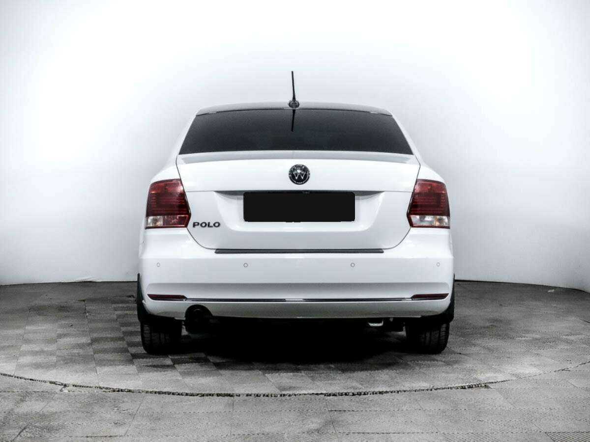 Volkswagen Polo с пробегом — 2019 год. Фото: #4