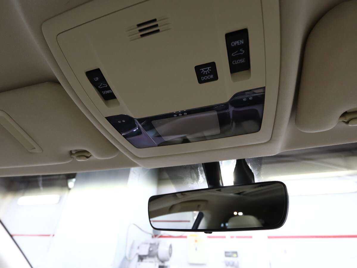 Lexus ES с пробегом — 2016 год. Фото: #21