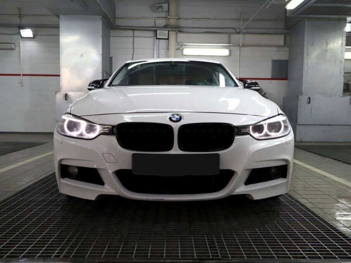 BMW 3 серии с пробегом — 2014 год. Фото: #2