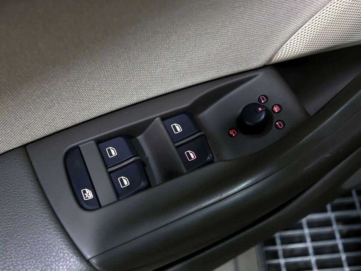 Audi Q3 с пробегом — 2013 год. Фото: #8