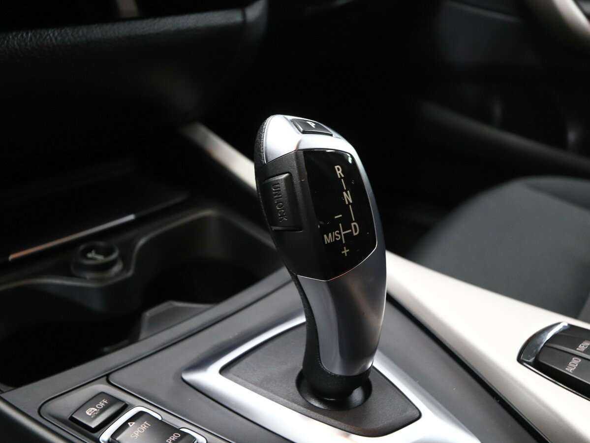 BMW 1 серии с пробегом — 2016 год. Фото: #10