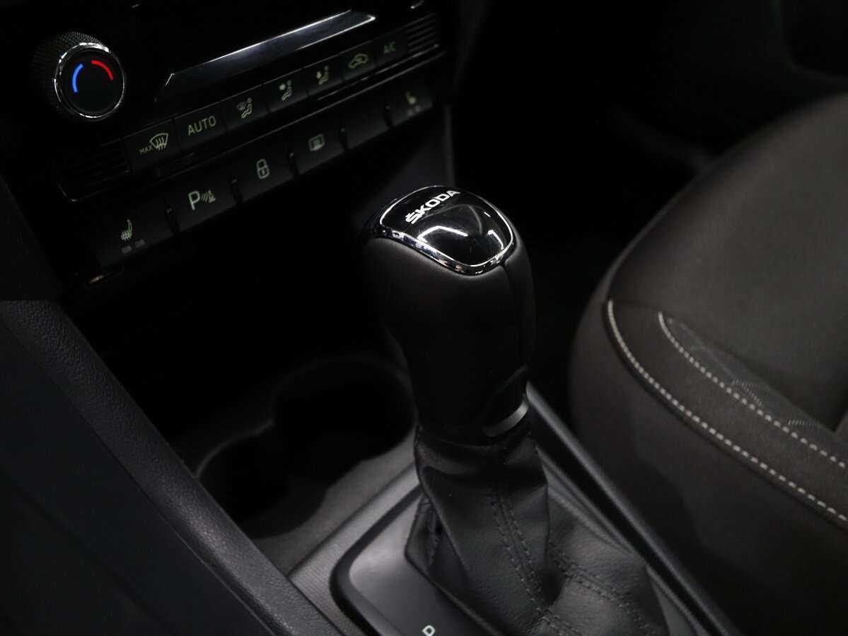 Skoda Rapid с пробегом — 2018 год. Фото: #8