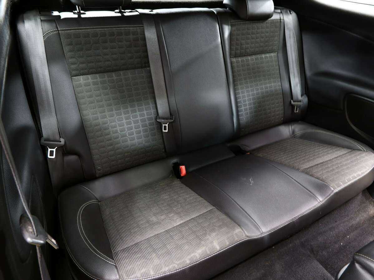 Opel Astra с пробегом — 2014 год. Фото: #14